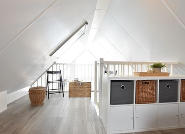 4-person beach house on a Frisian lake - 13