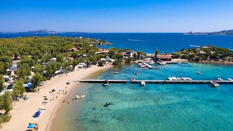 Camping de luxe 4 étoiles en bord de mer en Sardaigne - 3