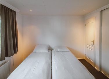 Chalet de bien-être avec jacuzzi à Veluwe - 10