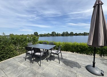 Holiday home near the water in Gelderland - 2
