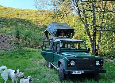 Abenteuer im Landrover mit Zelt auf dem Dach - 9