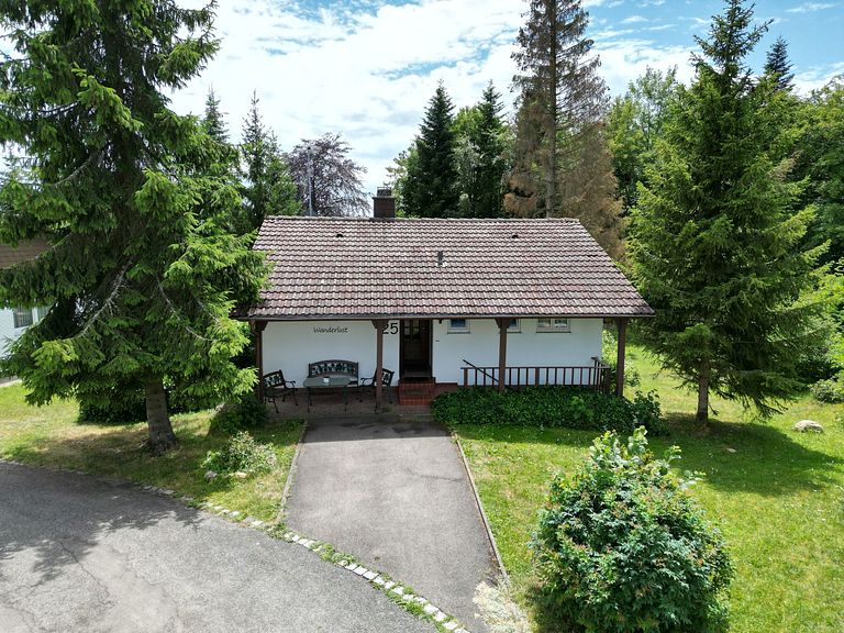 Holiday home on the edge of the forest - 1