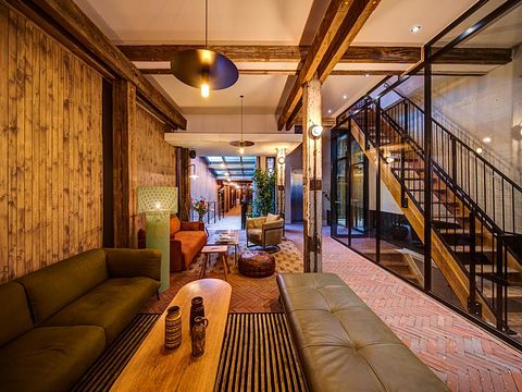Unique Amsterdam hotel in an old wood shop - 3