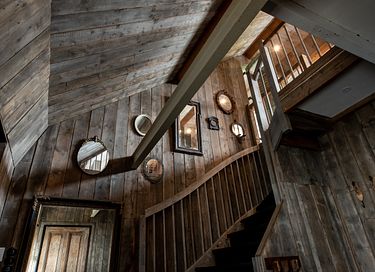 Beautifully renovated farmhouse with many luxuries - 22
