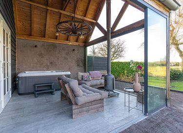 B&B de luxe avec jacuzzi, sauna et poêle à bois - 2