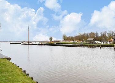 Vakantiehuis (12p) in bosrijke omgeving  - 18