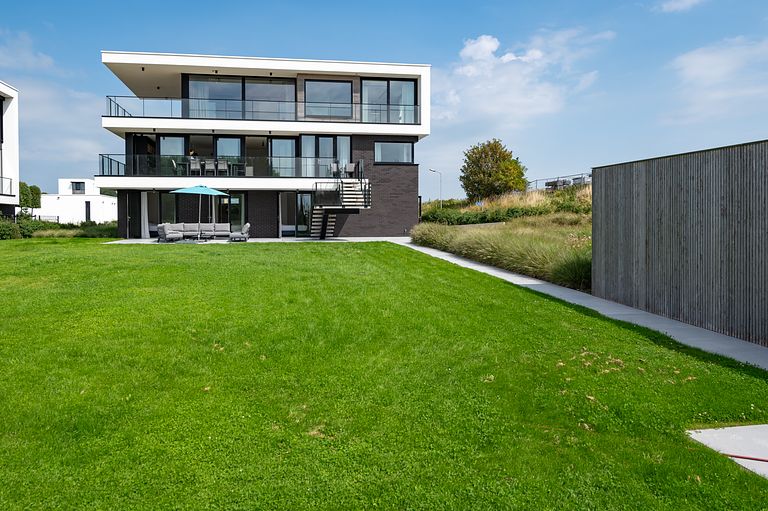 Luxury villa in Zeeland for 10 people - 1