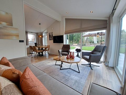 Tiny house (4p) on vacation park in Utrecht - 3