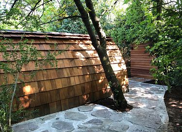 B&B suite with hot tub and sauna - 19