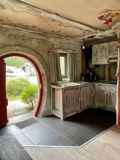 Unique hobbit house on a nice vacation park - 4