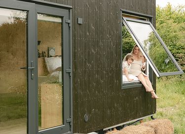 Quiet tiny house near a zoo - 11