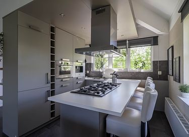 Luxury cottage with jetty - 7