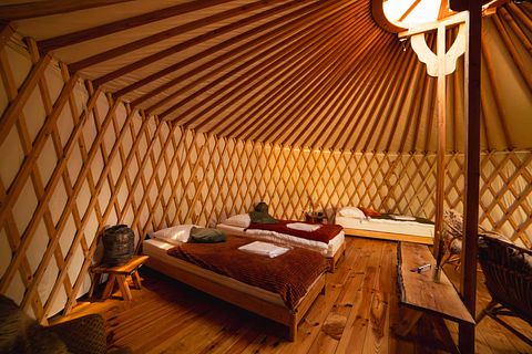 Uniek overnachten in een comfortabele Yurt - 4