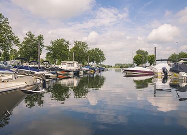 4-persoons vakantiehuis bij een recreatiemeer - 20