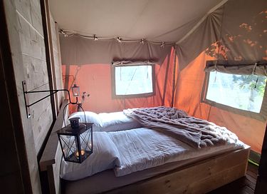 Retour à l'essentiel dans un chalet sous tente en Gueldre - 9