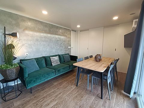Tiny House met terras in een mooie omgeving - 5