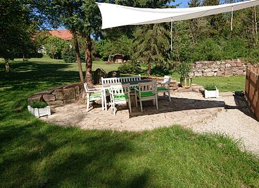 Spacious holiday home with a garden on the edge of the forest - 20