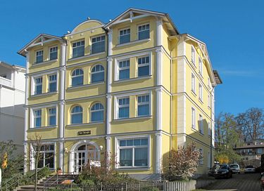 Stylish apartment in historical villa - 11