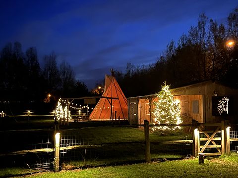 Nuitée dans une cabane romantique avec bain à remous - 3
