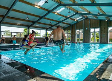 Luxe villa met waterzicht voor 10 personen - 31
