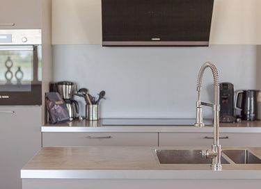 Corner apartment with panoramic views - 12