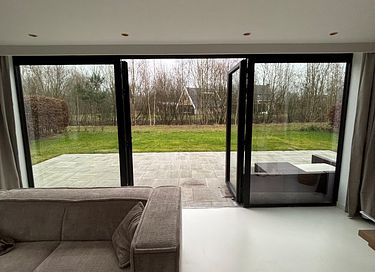 Bosvilla (8p) vlakbij een prachtig meer - 3