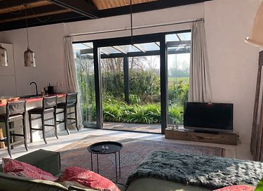 Maison forestière près de la mer avec bain à remous en bois - 6