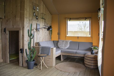 Grote safaritent op avontuurlijke camping - 5