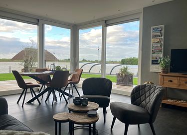 Ferienwohnung (4p) mit Pool am Wasser - 9
