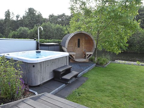10-person vacation villa with wellness - 2