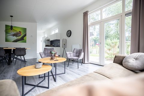  Luxe 5-persoons vakantiewoning met terras - 4