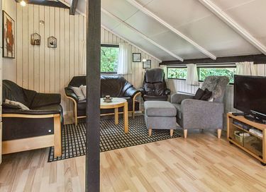 Groene vakantiehuis met terras en barbecue - 28