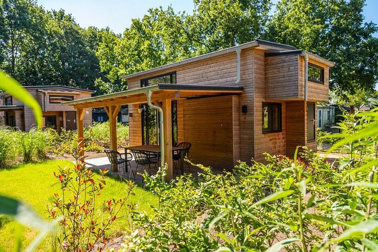 Wooden tiny house on Veluwe Lake - 1