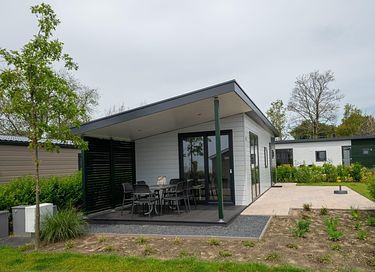 Vakantiechalet op vakantiepark aan het water - 2