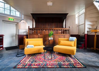 Hemels overnachten in je eigen kerkje - 5