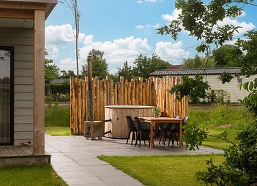 Luxe 4-persoons lodge met privé hottub - 2