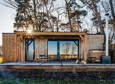 Tiny House (hot tub) overlooking Alpacas - 2