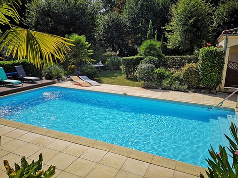Vakantie met eigen jacuzzi omringd door bos - 2