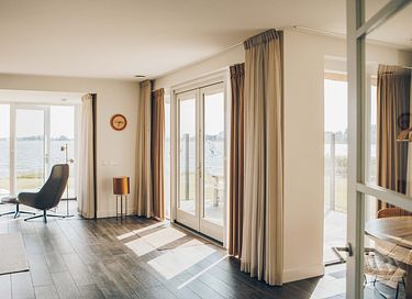 Exclusief genieten in Friesland met uitzicht - 16