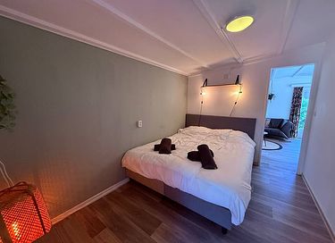 Chalet mit Whirlpool und geschlossenem Garten - 11