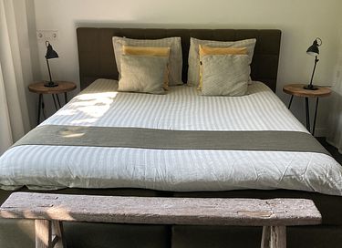 Hébergement familial de luxe avec piscine - 15