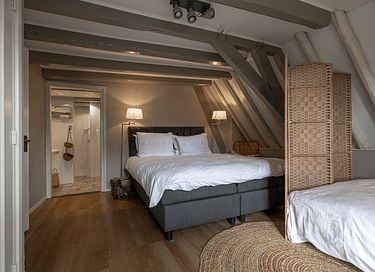 Bel appartement dans un bâtiment historique - 8