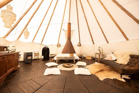 Slapen tussen de schapen in een tipi (5 pers) - 5