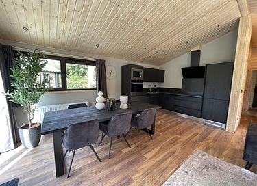 Modernes Chalet mit Whirlpool in Utrecht - 8