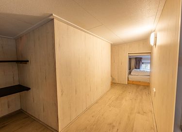 tiny house confortable dans une région boisée - 9