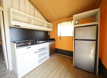 Furnished tent near the Veluwe Lake - 6