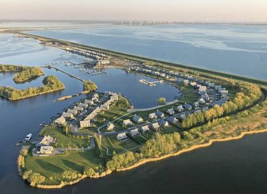 Luxe villa op een mooi park aan het water - 11