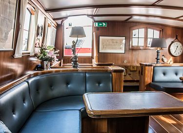 Uniek overnachten op een authentieke zeilboot - 3