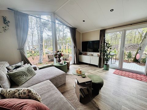 Luxuriöse Lodge mit Whirlpool und Waldblick - 5