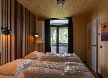 Luxuriöse Lodge für 4 Personen mit 2 Badezimmern und Spa - 11